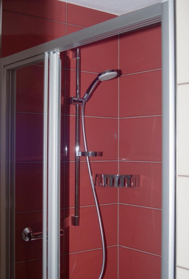 Das Kleine Paradies Apartment Unken Ngoại thất bức ảnh